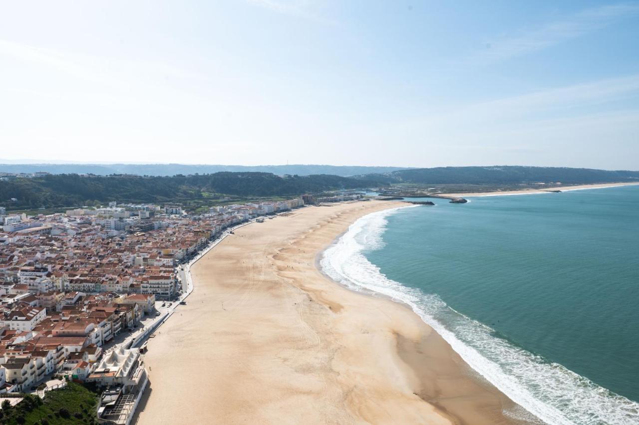 Bayview Nazare A Sua Casa A Beira Mar - 20 Mt Da Praia E Da Famosa Bola Nivea Exterior foto